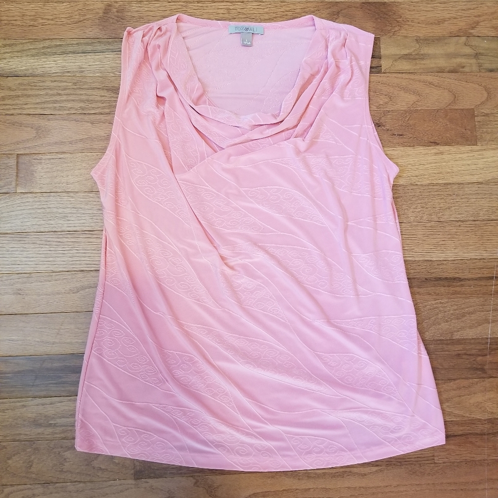 🌍 5/$25 SALE! Roz & Ali Embroidered Cowl Tank